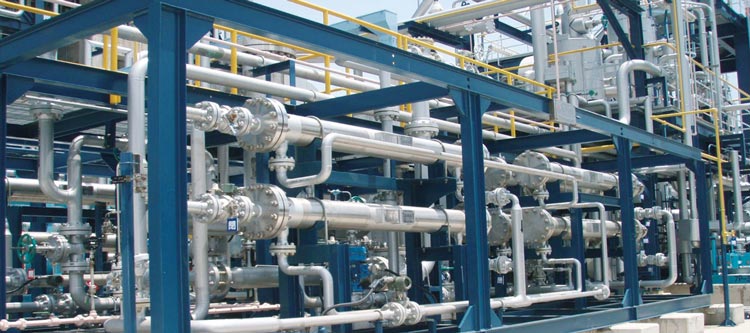 Sistemas com membranas para separação de misturas gasosas